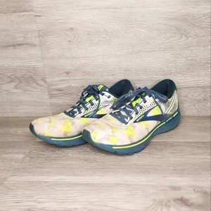 Women's Brooks Ghost 14 Running Shoe Moonbeam Nightlife / Navy